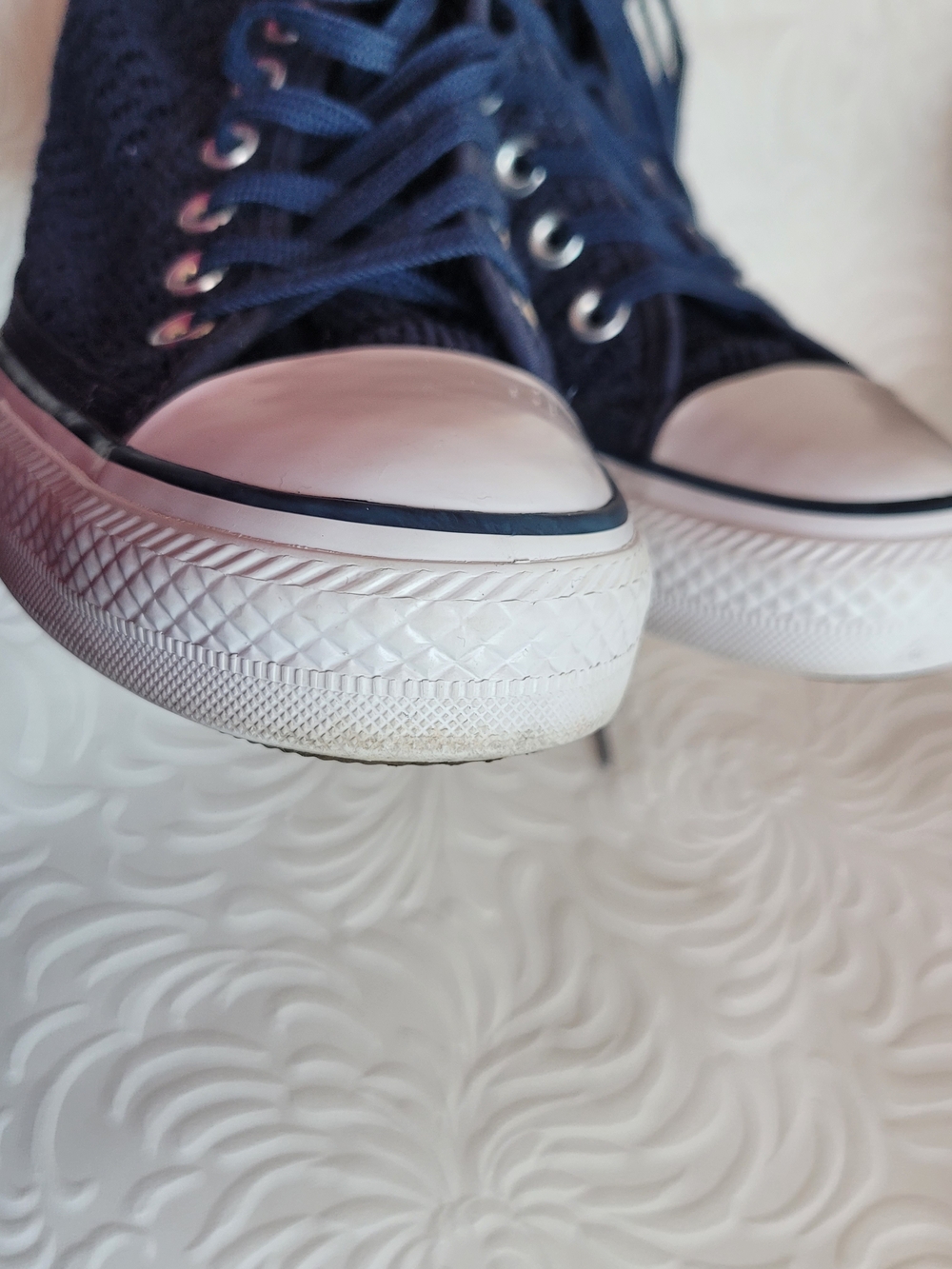 Converse High Top Crochet Hidden Wedge Sneakers - Navy Blue and White Size 8M - Picture 5 of 10